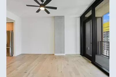 84 East Avenue #3410, Austin, TX 78701 - Photo 7