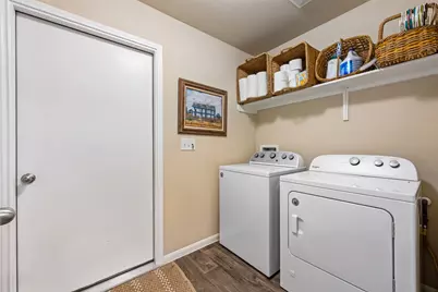 3301 Tilmon Lane, Austin, TX 78725 - Photo 33