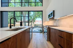 2604 Oaklawn Ave, Austin, TX 78722 - Photo 3