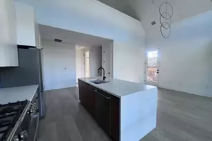2604 Oaklawn Ave, Austin, TX 78722 - Photo 15