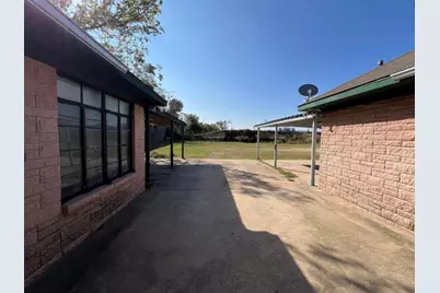 509 Bowser Street #509, Rockdale, TX 76567 - Photo 9