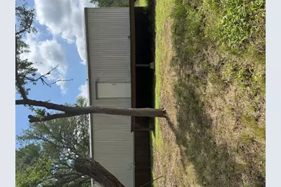 113 Valley Lane, Smithville, TX 78957 - Photo 3