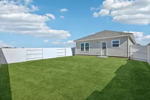 134 Summer Dr, Elgin, TX 78621 - Photo 35