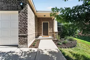 338 Pine Arbol, Buda, TX 78610 - Photo 3