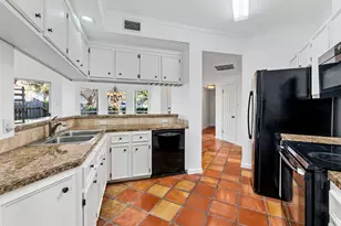 5711 Taylor Draper Cove, Austin, TX 78759 - Photo 15