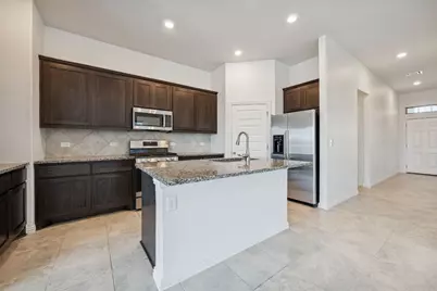 13002 Stanford Drive, Austin, TX 78748 - Photo 5