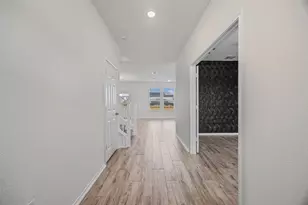 5124 Lazy Ct Dr, Austin, TX 78724 - Photo 3