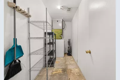 1306 W Cameron Avenue, Rockdale, TX 76567 - Photo 17