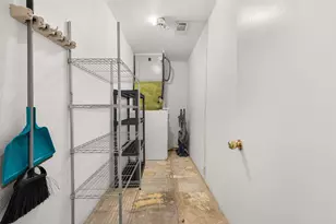 1306 W Cameron Ave, Rockdale, TX 76567 - Photo 17