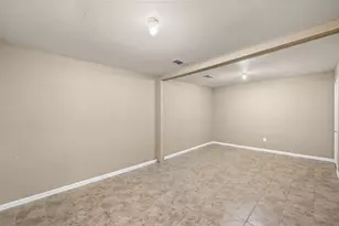 1306 W Cameron Ave, Rockdale, TX 76567 - Photo 15