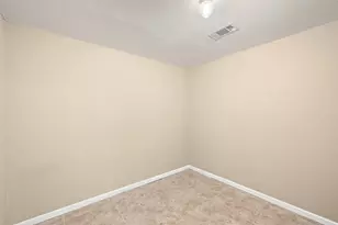 1306 W Cameron Ave, Rockdale, TX 76567 - Photo 19