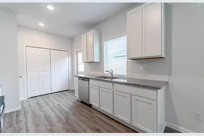 207 Everglades Drive, Kyle, TX 78640 - Photo 7