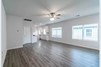 207 Everglades Drive, Kyle, TX 78640 - Photo 3