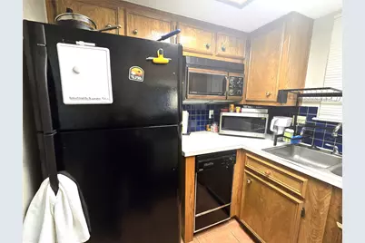 706 W 22nd Street #307, Austin, TX 78705 - Photo 11