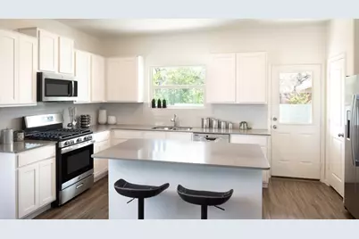 108 Donnington Drive, Hutto, TX 78634 - Photo 11