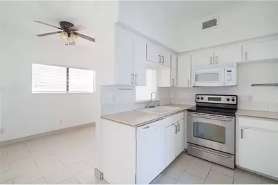 2605 Enfield Road #110, Austin, TX 78703 - Photo 19