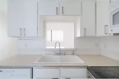2605 Enfield Road #110, Austin, TX 78703 - Photo 21