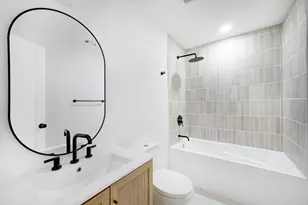 2404 Santa Rita St, Austin, TX 78702 - Photo 19