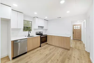 2404 Santa Rita Street, Austin, TX 78702 - Photo 9