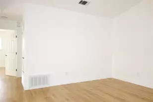 1106 August Dr, Austin, TX 78753 - Photo 7