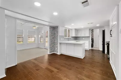 7602 Banpass Lane, Austin, TX 78736 - Photo 9