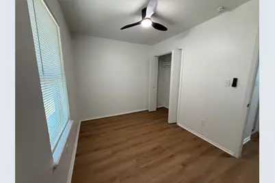 1009 Alex Street #B, Lockhart, TX 78644 - Photo 7