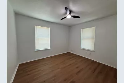 1009 Alex Street #B, Lockhart, TX 78644 - Photo 9