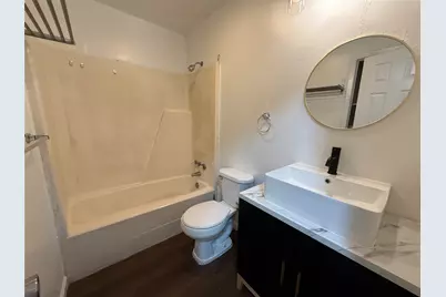 1009 Alex Street #B, Lockhart, TX 78644 - Photo 7