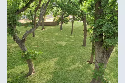 130 Milagros, Seguin, TX 78155 - Photo 11