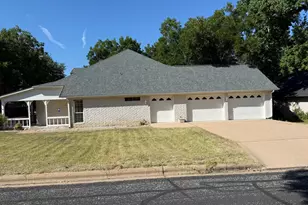 266 Quail St, Meadowlakes, TX 78654 - Photo 3