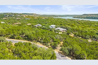 17609 Regatta View Drive, Jonestown, TX 78645 - Photo 7