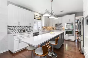 10601 Showboat Cove, Austin, TX 78730 - Photo 11