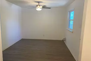 2401 Manor Rd, Austin, TX 78722 - Photo 3