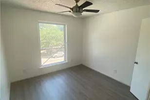 2401 Manor Rd, Austin, TX 78722 - Photo 7