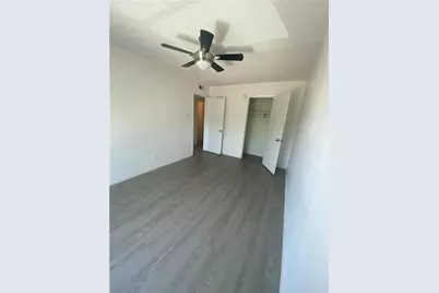 2401 Manor Road #207, Austin, TX 78722 - Photo 5