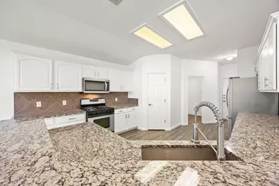 1306 Lou Gehrig Lane, Round Rock, TX 78665 - Photo 11