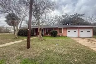 729 N Main St, Lexington, TX 78947 - Photo 11