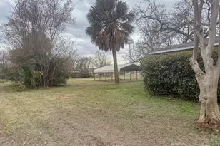 729 N Main St, Lexington, TX 78947 - Photo 13