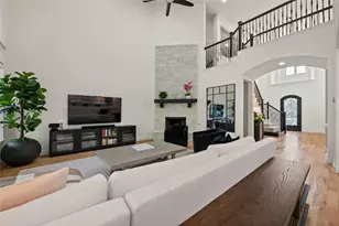 17308 Wildrye Dr, Austin, TX 78738 - Photo 9