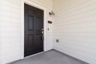 220 Fabion Street, Kyle, TX 78640 - Photo 5