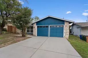 2532 Chaparral Trail, Austin, TX 78744 - Photo 3