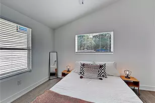 5314 Downs Dr, Austin, TX 78721 - Photo 11