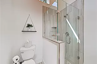 5314 Downs Dr, Austin, TX 78721 - Photo 13