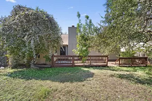 6700 Luckenbach Ln, Austin, TX 78729 - Photo 5