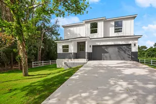 147 Kahana Ln, Bastrop, TX 78602 - Photo 1