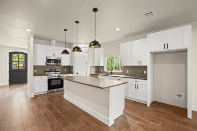 147 Kahana Lane, Bastrop, TX 78602 - Photo 9