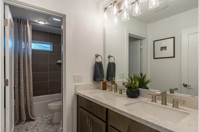9204 The Ravine Way, Austin, TX 78744 - Photo 9