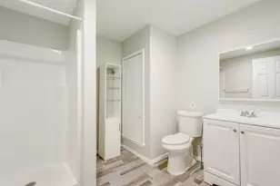 5610 Meadow Crest, Austin, TX 78744 - Photo 15