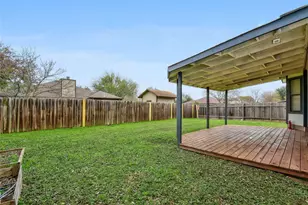 5610 Meadow Crest, Austin, TX 78744 - Photo 25