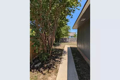 502 Dry Creek Cove, Round Rock, TX 78681 - Photo 35